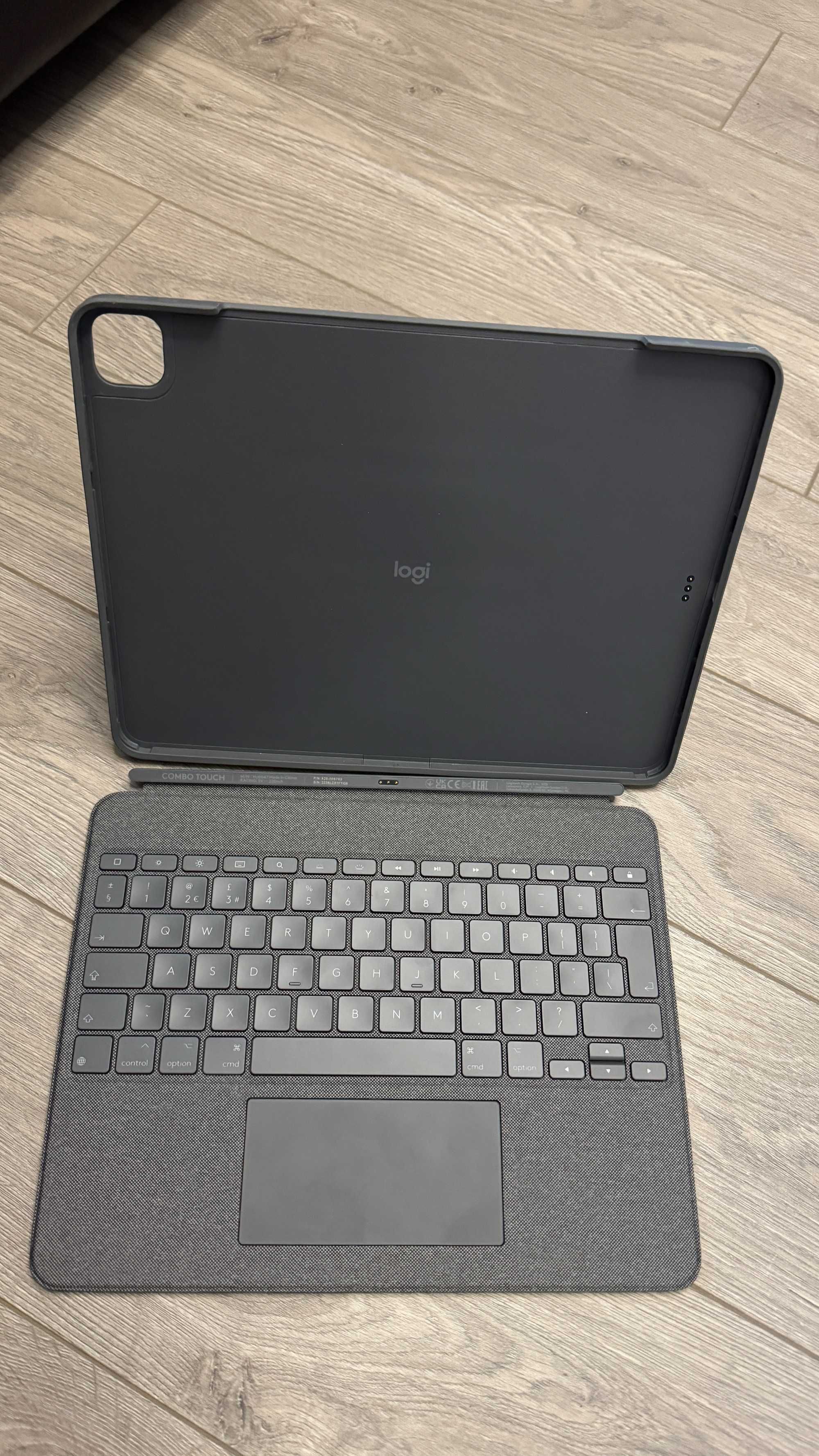 iPad Pro 12,9 512GB 5та генерация + Logitech Combo Touch ПЕРФЕКТНИ
