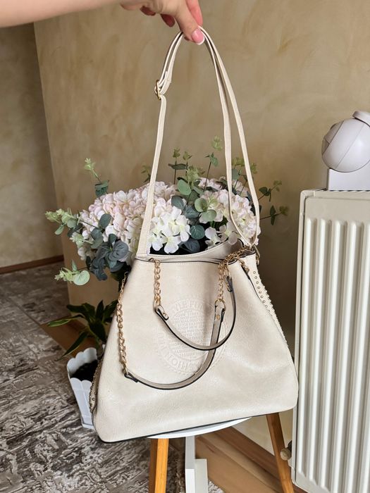 Geanta bej din piele ecologica