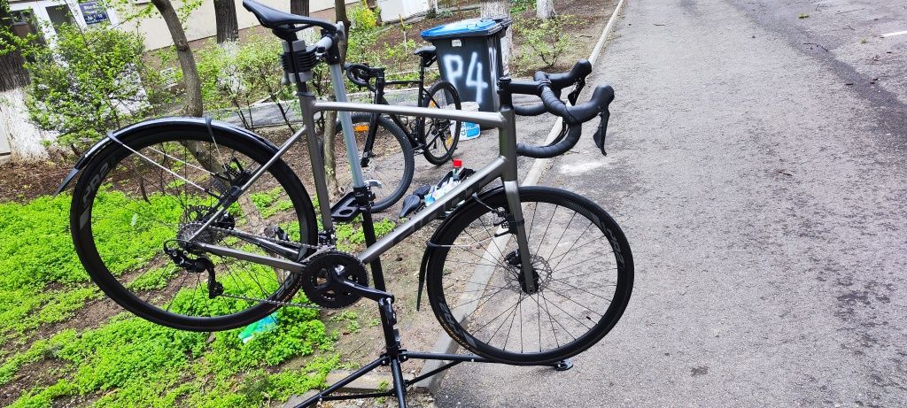 Giant Contend Sl marime Xl shimano 105