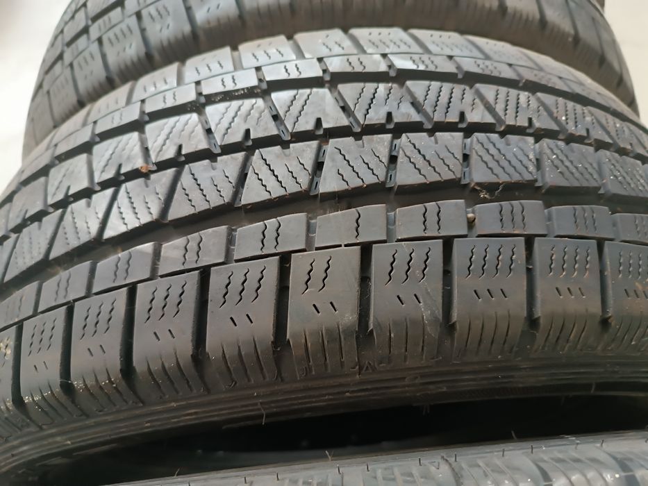 Anvelope iarna 215 60 17c Falken dot2020