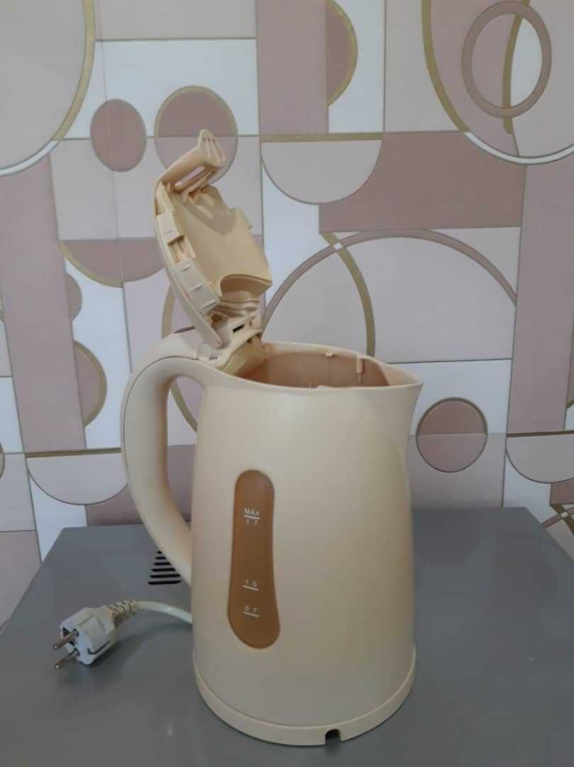 Электрический чайник Vitek