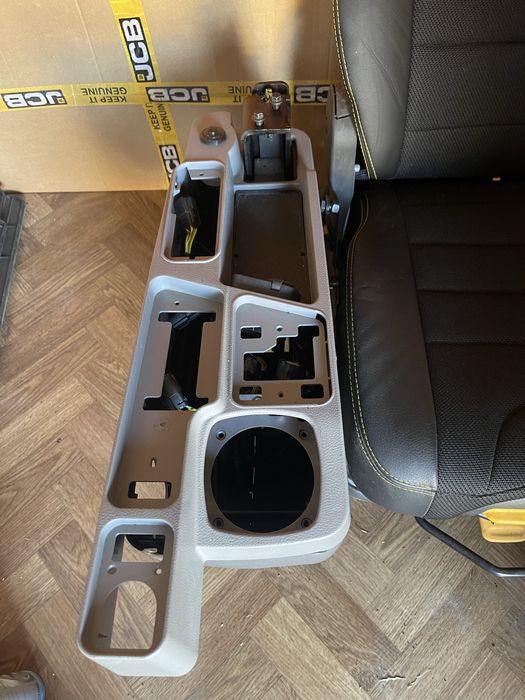 Scaun Excavator JCB serie X 210X 220X 400/F9730