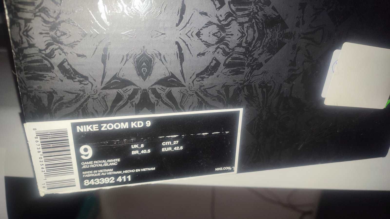 Оригинални маратонки с лек дефект * NIKE ZOOM KEVIN DURANT 9 * EU42.5