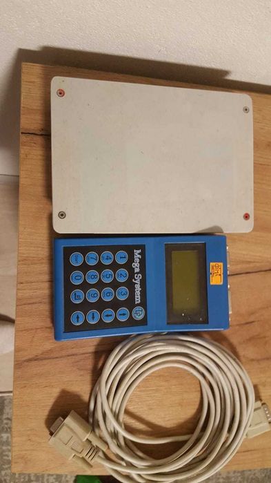 vand ceas mega sau dau la schimb cu iepuri