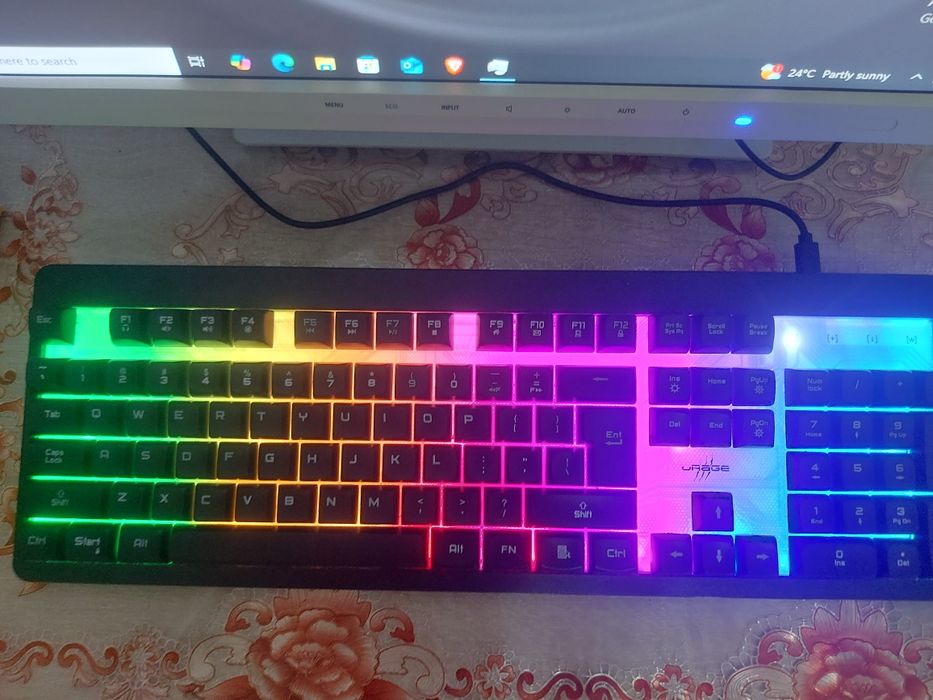 Vând PC/Calculator
