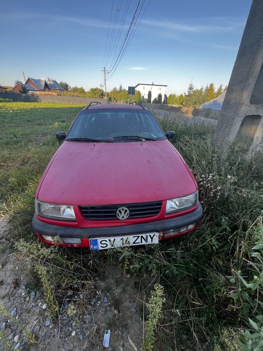 Dezmembrez Volkswagen Passat intermediar