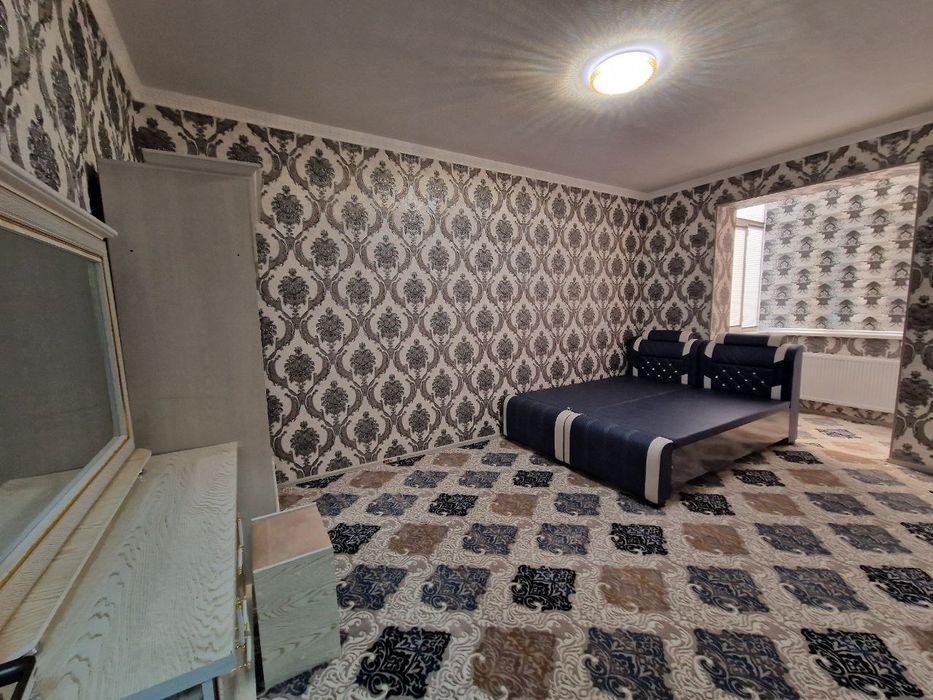 3 хонали квартира ижарага берилади! Калеенский. Киргиз