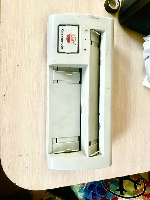 Резак для визитка