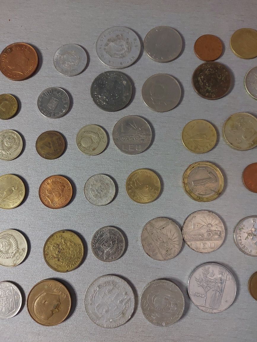 Lot monede vechi diferite perioade