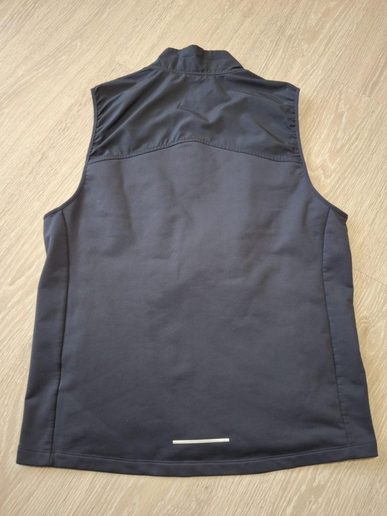 Vesta barbati alergare Nike M