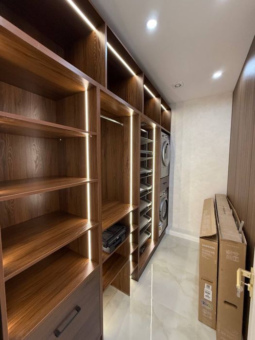 Продаётся КВАРТИРА 4/8/9 на 110м2 ЖК "Империал" Ор-р: метро Ойбек