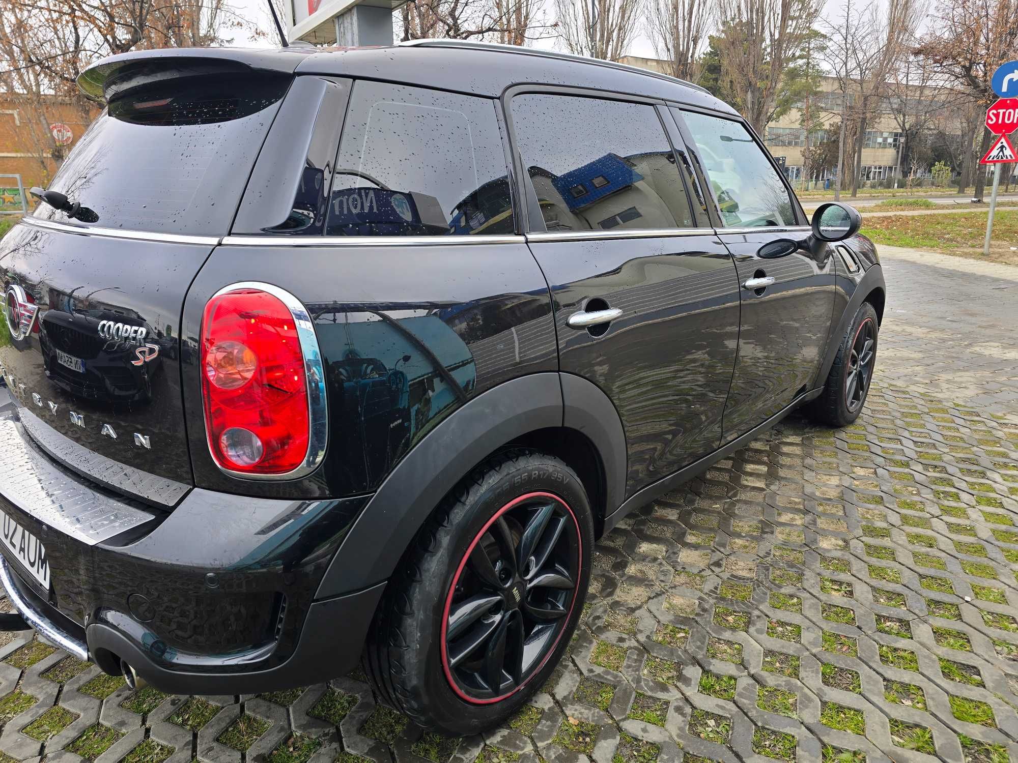 MINI  Countryman