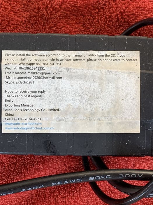 Tester auto, ce se vede in poze