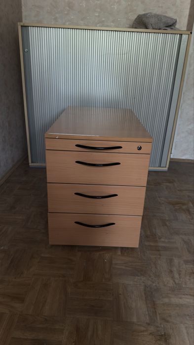 Rollbox/Dulap acte lemn