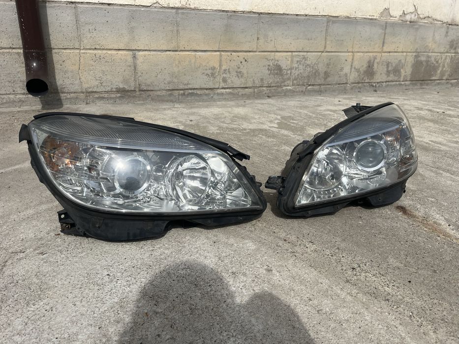 Оригинали фарове за Мерцедес w204