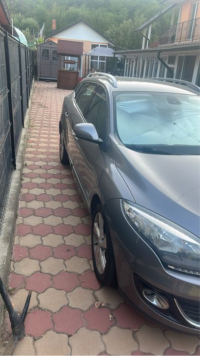Vand renault megane 3 3500 euro usor negociabil