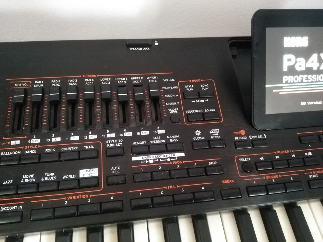 Korg pa4x 61 key