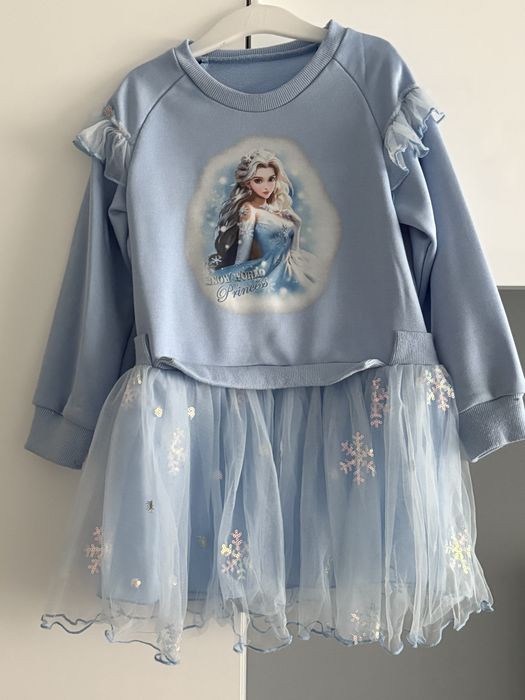 Rochie albastra cu fulgi 5 ani