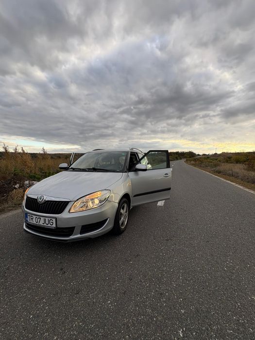SKODA FABIA COMBI 1.6 tdi 2011