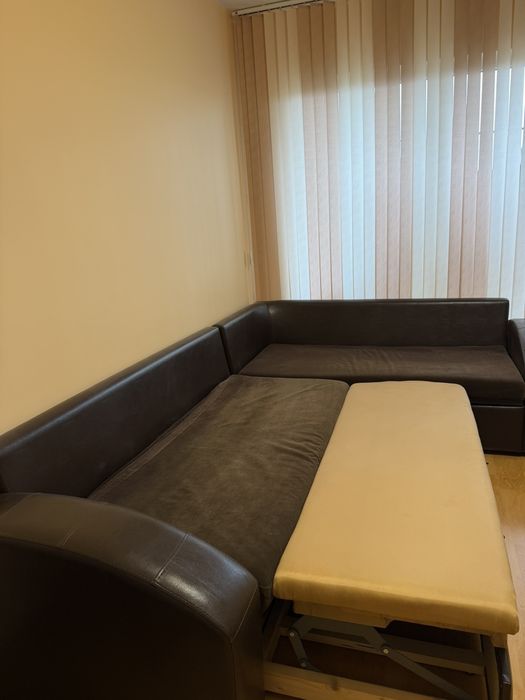 Ъглов диван спалня