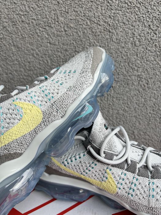 Nike Vapormax noi marimea 41