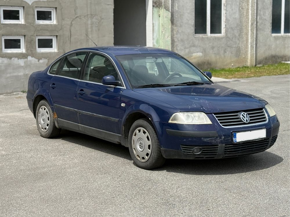 Volkwagen Passat 1.9 TDI - 101 CP - A/C