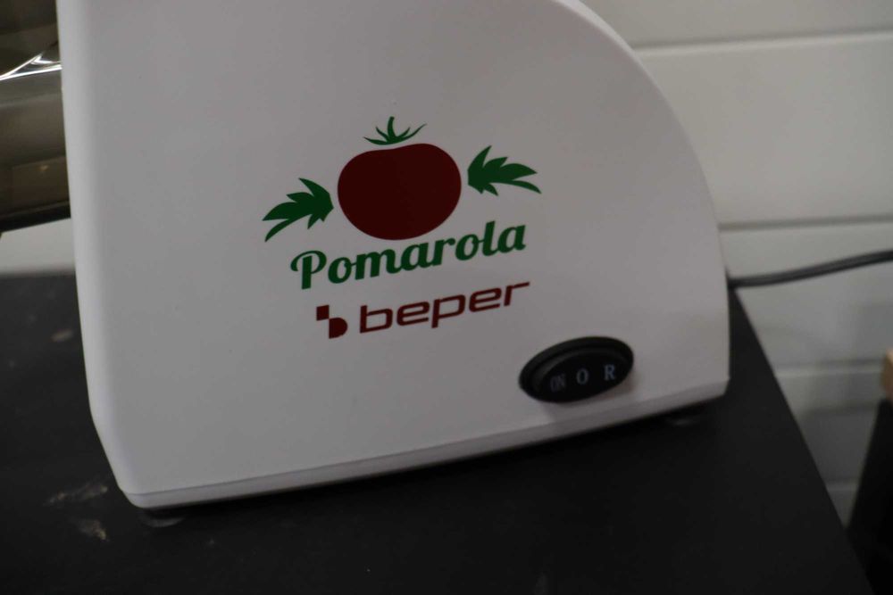 BEPER BP.720 Електрическа сокоизстисквачка за домати, Помарола, 300W