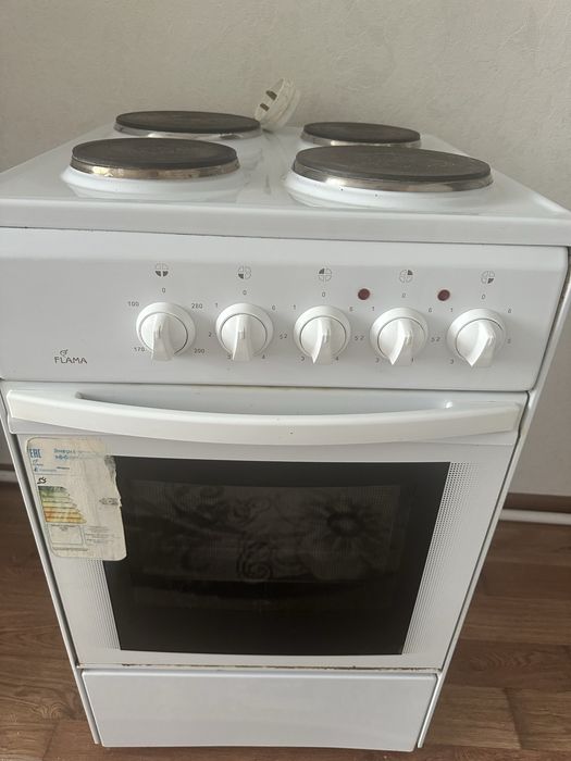 Продам электроплиту б/у