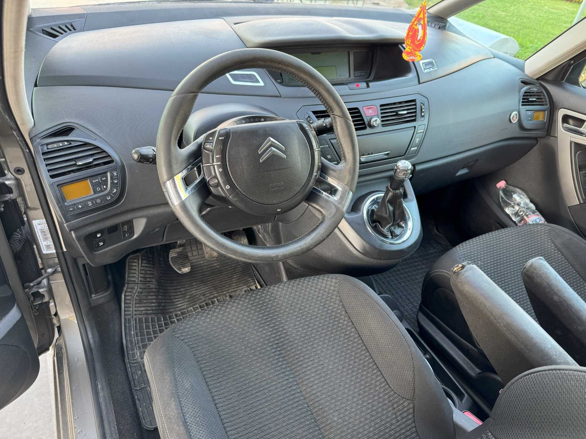 Citroen C4 Picasso , 1.6 HDi 110 к.с., 2010 г. - нов внос!