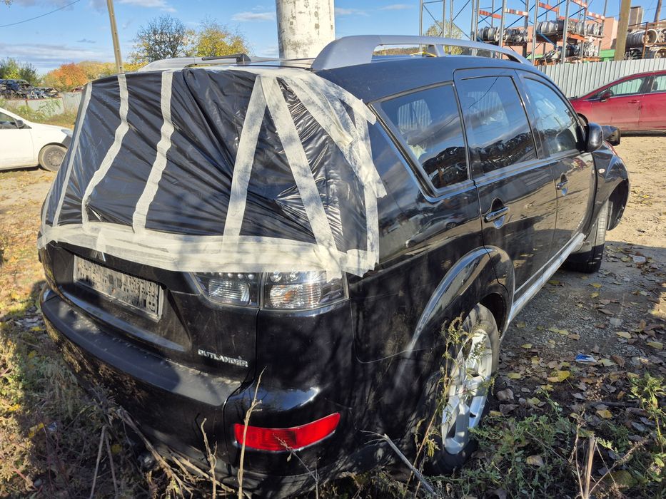 mitsubishi outlander 2.0d 2007 4x4 avariat pentru dezmembrari