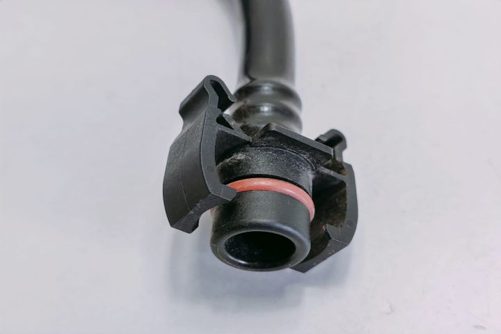 Furtun vacuum R09040 Renault Master a 3-a generatie