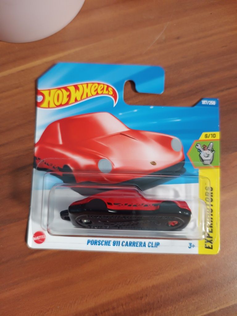 Хотуилс кулички.Ключодаржател Porsche 911 Carrera clip