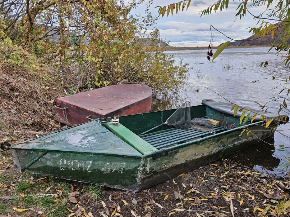 Vând Barcă artizanală aluminiu 4,3m