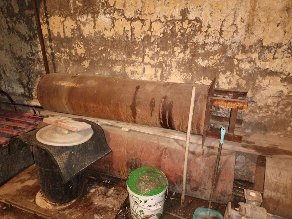 Продам  бочка для воды  толщина хорошая