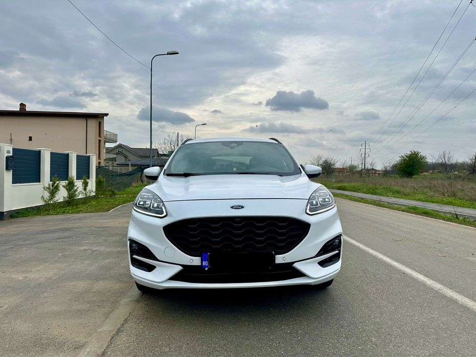Ford Kuga ST-Line X 2.0 190cp 4x4