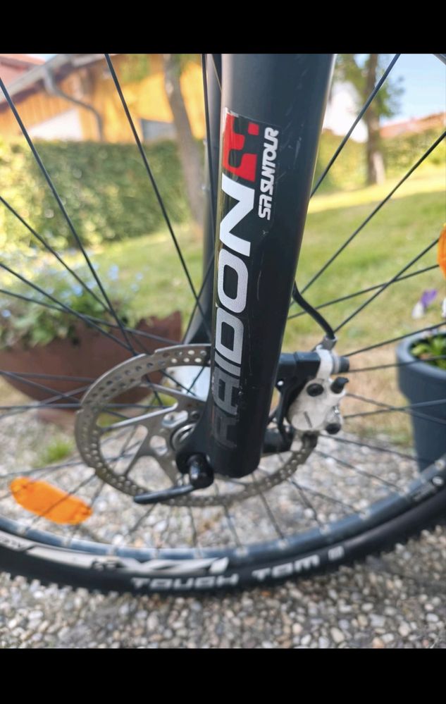 Bicicleta Cube 27 viteze