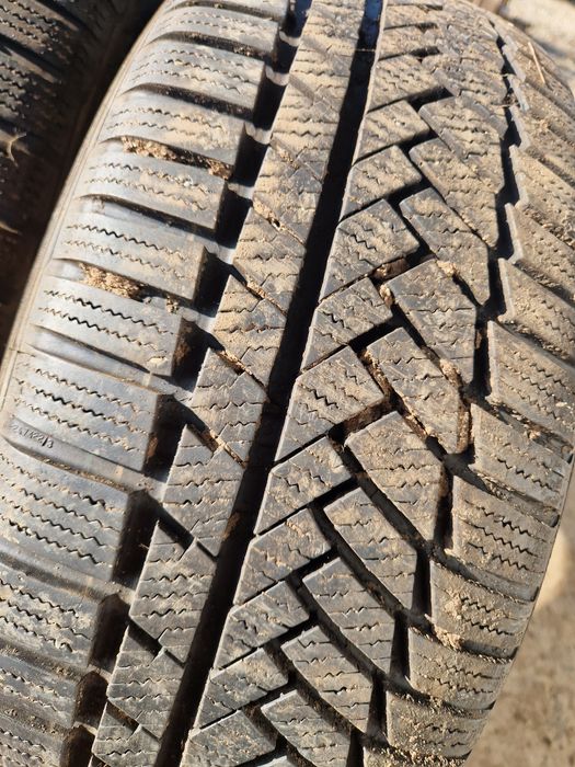 Cauciucuri Continental iarna 215/55 R17