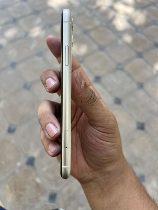 Iphone 11 zo'r sastayanada