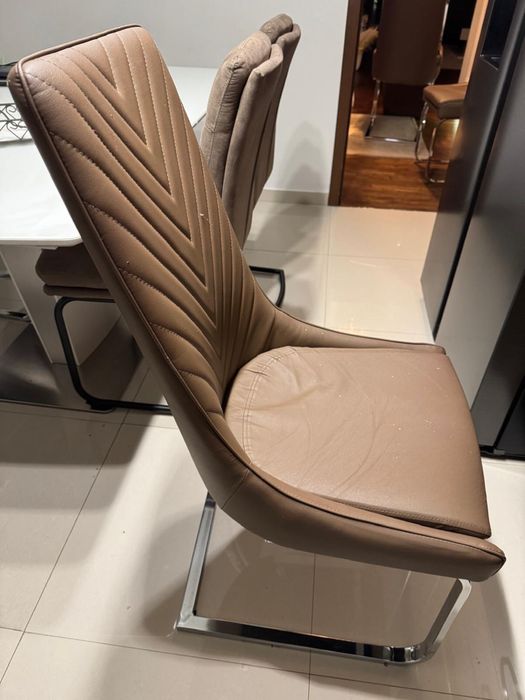 Scaune de bucatarie maro