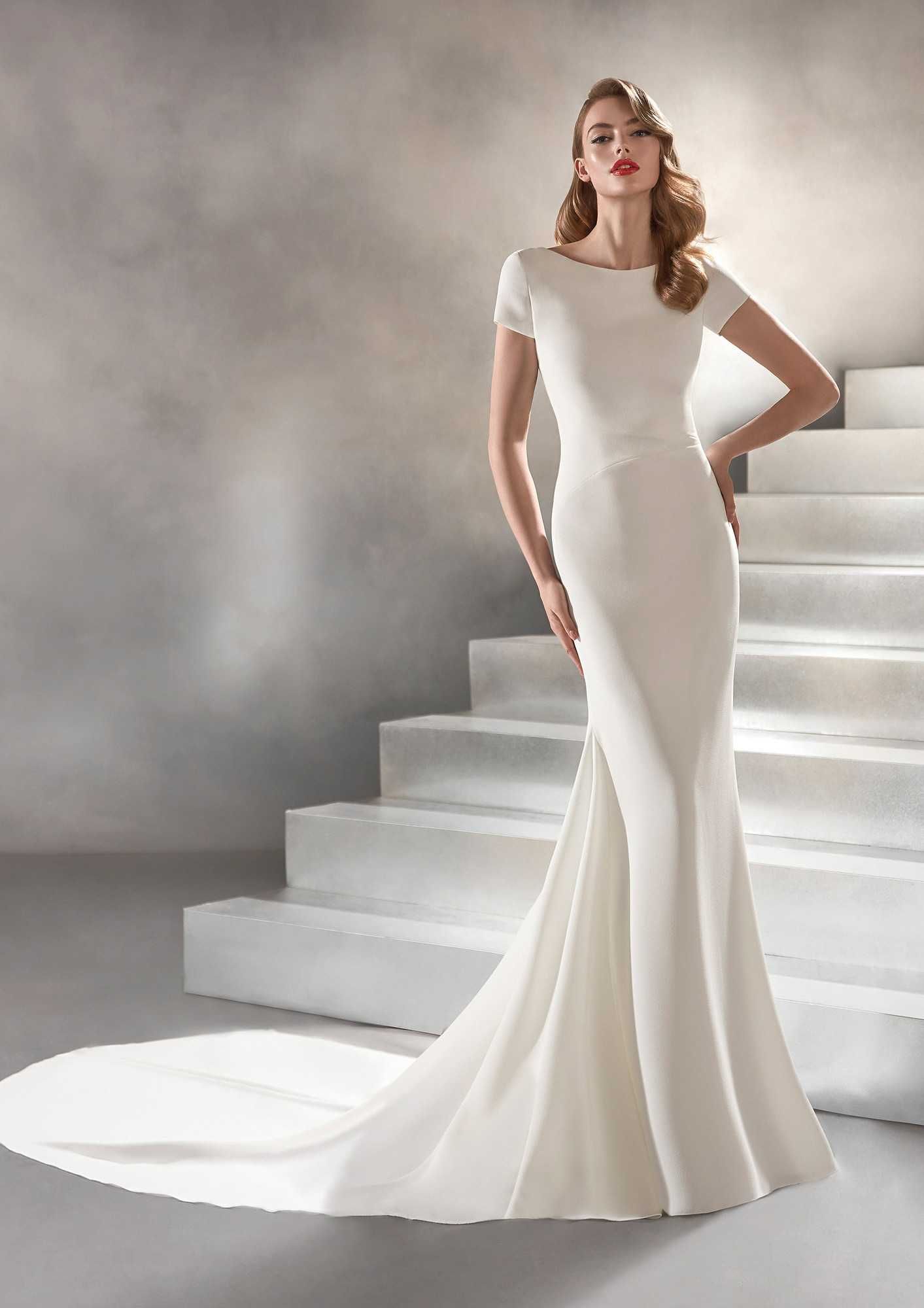 Pronovias Valeria , S-M 38