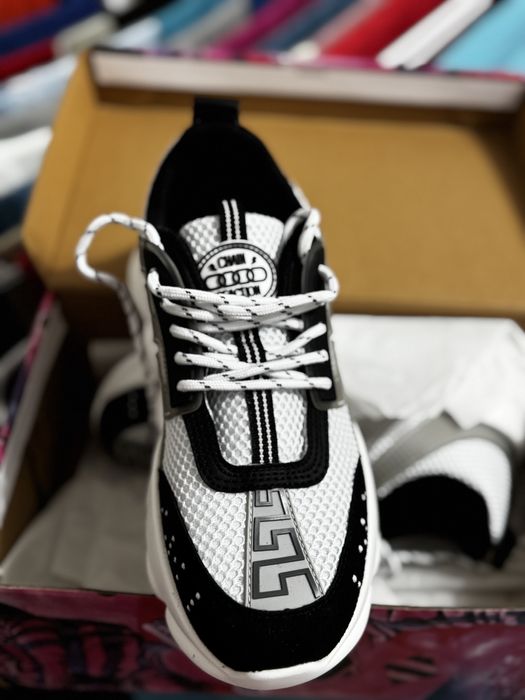 Versace Chain Reaction