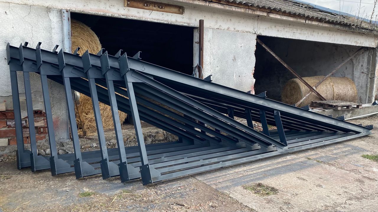 Продава се Промишлена сграда в Плевен, Индустриална зона - 216 кв.м за 40 €/кв.м - Снимка #1
