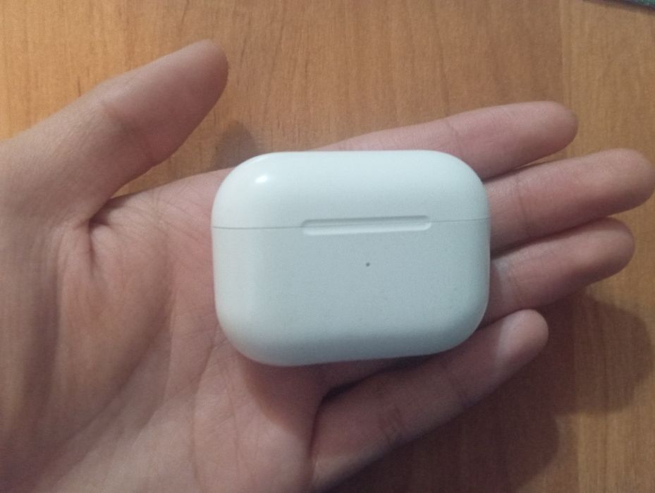 Продам Айрподс про в идеальном состаяние