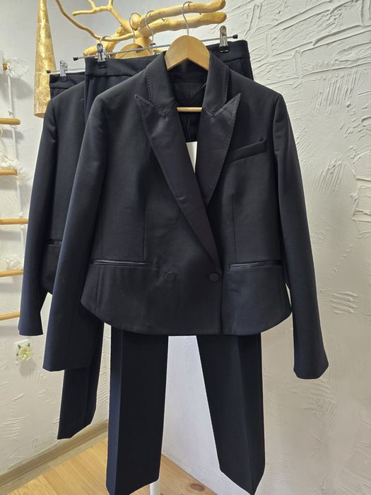 ZARA нов лимитиран черен костюм с вълна