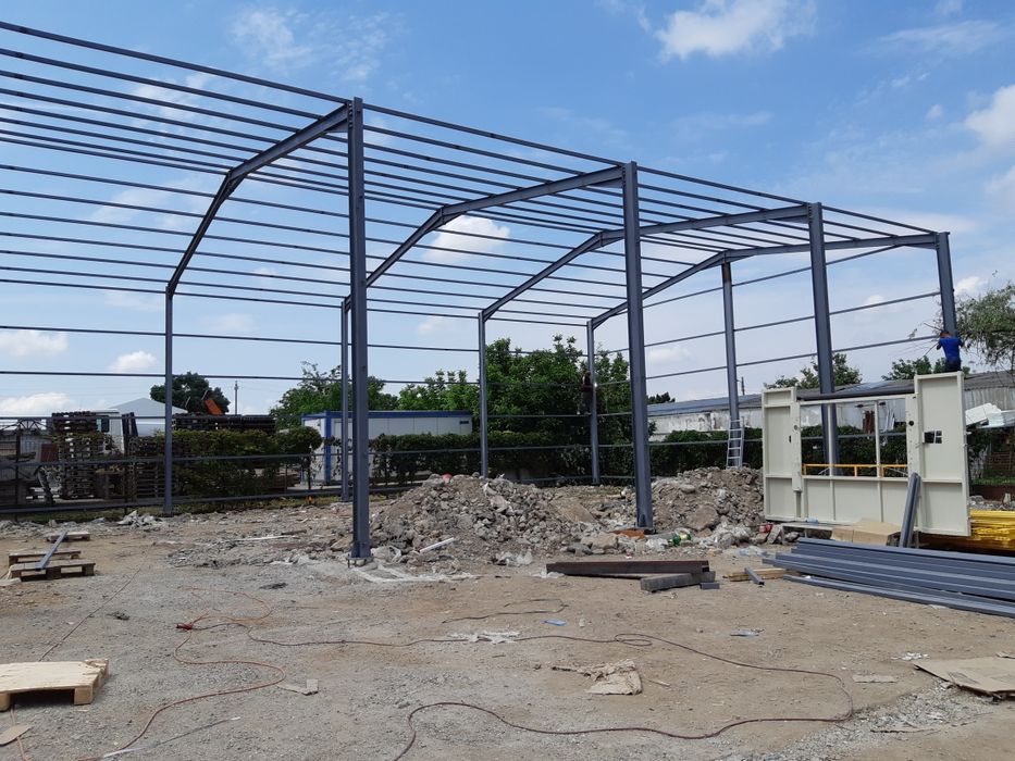 Vand hale metalice structuri IPE, confecționam orice dimensiune ( de