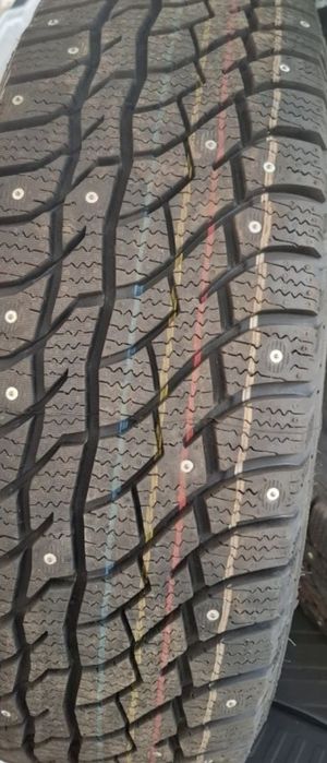 Автошина виатти с шипами