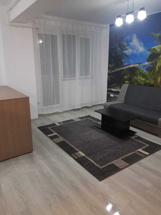 De inchiriat garsoniera Militari Residence