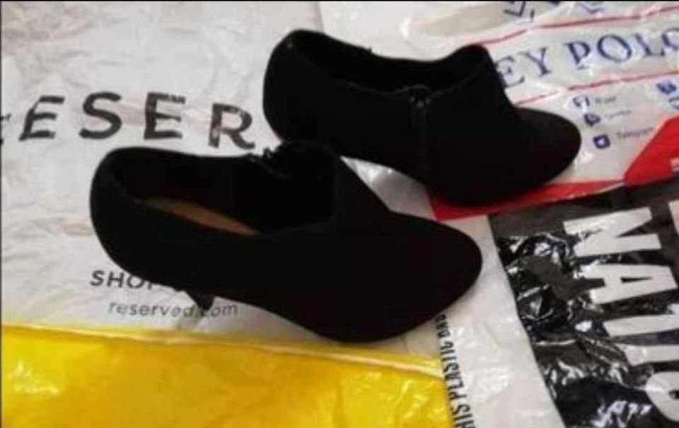 Pantofi Pull&Bear cu toc de 8 cm