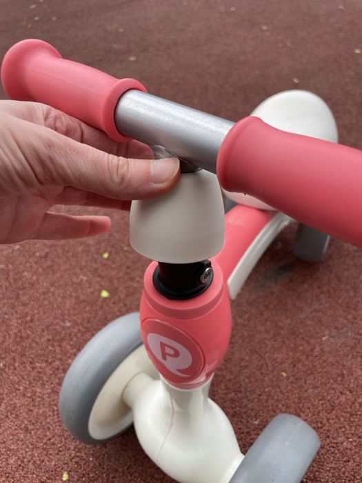 Mini bicicletă fără pedale pentru copii - stare foarte bună