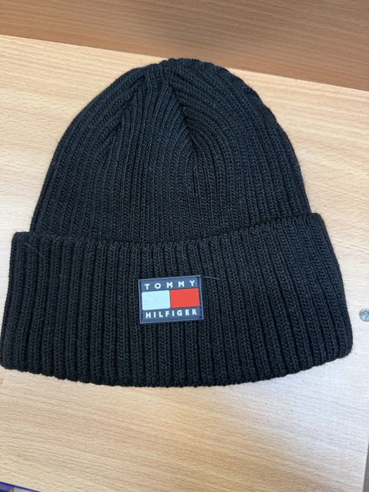 De vanzare Caciula Tommy Hilfinger